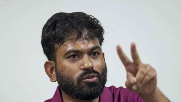 ప్రతిపక్షాలు ఎన్నికలను   బహిష్కరించాలి! 