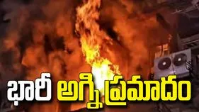 సూర్యాపేట సూపర్ మార్కెట్‌లో పేలిన గ్యాస్ సిలిండర్.. భారీగా ఆస్తి నష్టం
