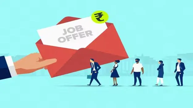 జాబ్‌ల పేరుతో జేబులు ఖాళీ