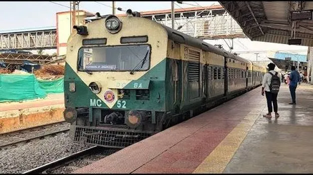 రేపు పుష్‌పుల్‌, సూపర్‌ఫాస్ట్‌ రైళ్ల రద్దు
