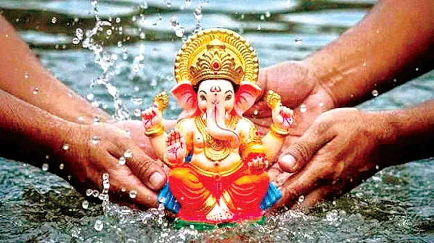 The time for the immersion festival has arrived. నిమజ్జనోత్సవానికి వేళాయె