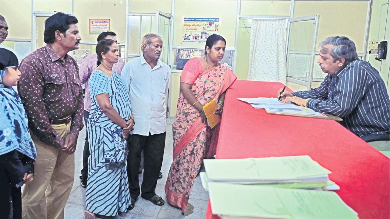 లోక్‌ అదాలత్‌లో 18,700 కేసులు పరిష్కారం