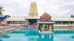 కాణిపాకంలో చవితి వేడుకలు.. పట్టువస్త్రాలు సమర్పించిన మంత్రి ఆనం