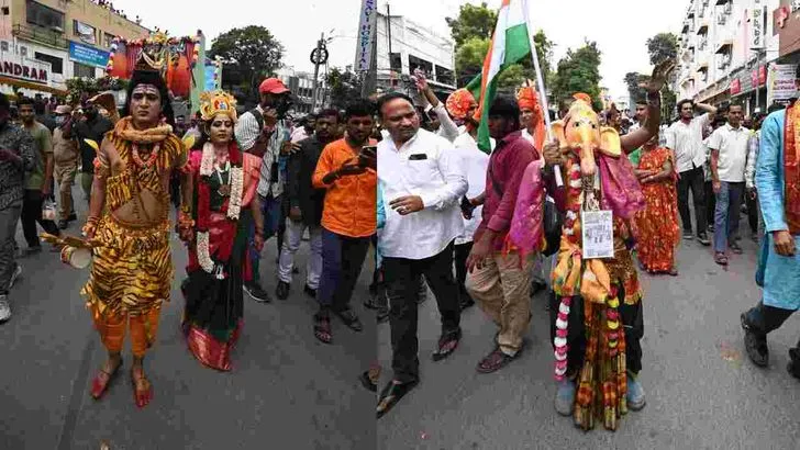 వైభవంగా ఖైరతాబాద్ మహాగణపతి శోభాయాత్ర.. లక్షలాదిగా తరలివచ్చిన భక్తులు