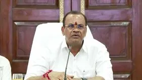 నల్లగొండలో కేటీఆర్‌ పాదయాత్ర చేస్తే.. నేనూ చేస్తా: మంత్రి కోమటిరెడ్డి