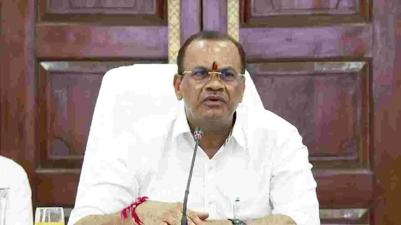 నల్లగొండలో కేటీఆర్‌ పాదయాత్ర చేస్తే.. నేనూ చేస్తా: మంత్రి కోమటిరెడ్డి