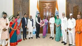 నాసిక్ కుంభమేళా ప్రారంభోత్సవానికి రాష్ట్రపతి ముర్ము.. మహారాష్ట్ర ప్రత్యేక ఆహ్వానం