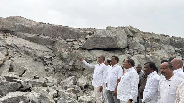 మల్లన్నసాగర్‌ను కూల్చే కుట్ర	