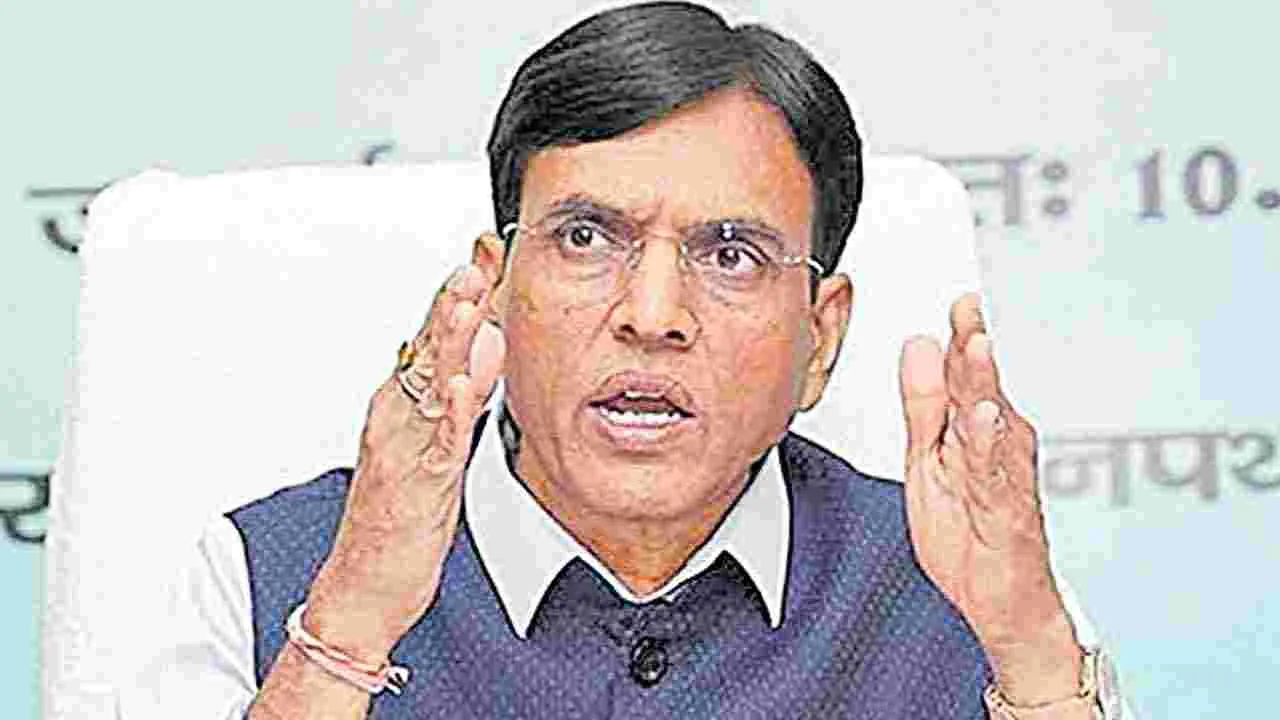 77 వేల కోట్లు మూలుగుతున్నాయ్‌!