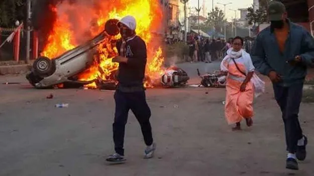 మణిపూర్‌లో మళ్లీ హింస.. ఐదుగురి మృతి