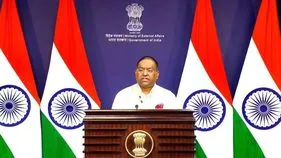 గల్ఫ్‌లోని భారతీయుల క్షేమం గురించి నిరంతరం సంప్రదింపులు: విదేశాంగ శాఖ
