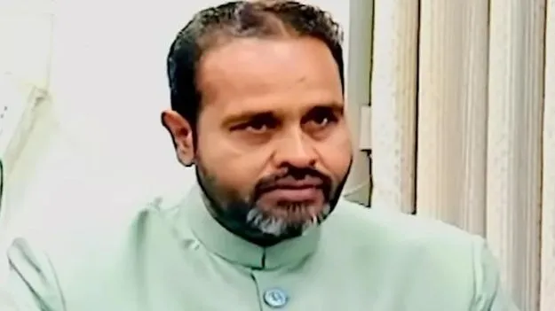 బాలికతో శృంగారం..  ఎమ్మెల్సీ రహ్మత్‌పై వేటు