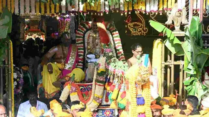 తిరుమల బ్రహ్మోత్సవాలు.. మోహినీ అలంకారంలో మలయప్పస్వామి దర్శనం
