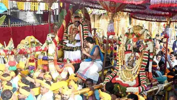 తిరుమల బ్రహ్మోత్సవాలు.. మోహినీ అలంకారంలో మలయప్పస్వామి దర్శనం