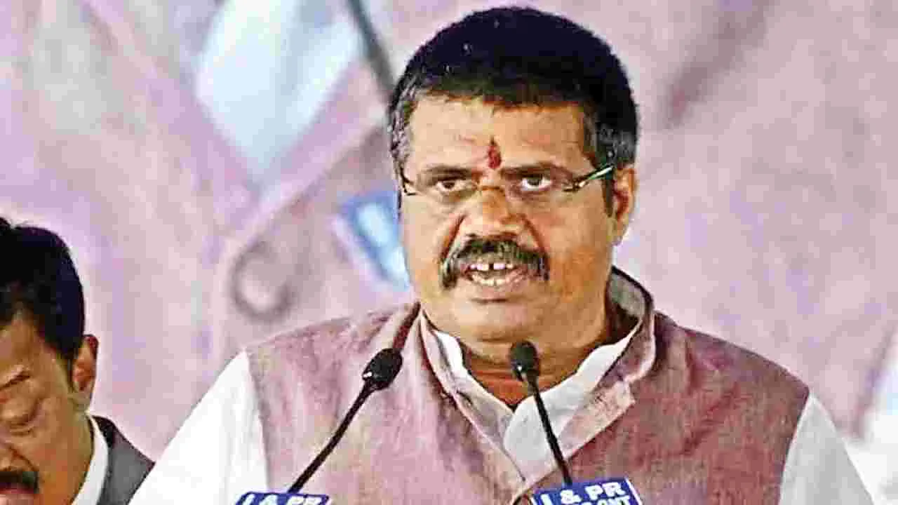 ముత్తంశెట్టితో వైసీపీ మంతనాలు?