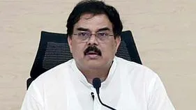 స్థానిక ఎన్నికల్లో వందశాతం స్ట్రైక్ రేట్‌తో గెలుస్తాం: మంత్రి నాదెండ్ల మనోహర్