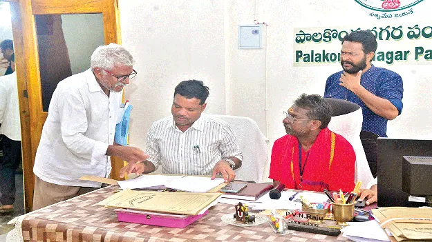 Scrutiny of Nominations    పురాల్లో  నామినేషన్ల పరిశీలన పూర్తి