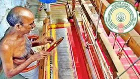 చేనేతలకు గుడ్‌న్యూస్.. త్వరలోనే ‘నేతన్నల సేవలో’ రెండో విడత సాయం 