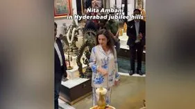 జూబ్లీహిల్స్‌లోని స్టోర్‌లో నీతా అంబానీ