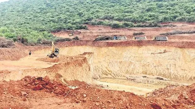 ఏబీఎన్ ఎఫెక్ట్.. పంచదార్ల కొండల్లో గ్రావెల్ క్వారీ లీజు రద్దు చేసిన ప్రభుత్వం
