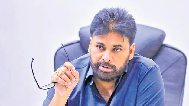 ప్రపంచాన్ని వాటి కళ్లతో చూడండి!  జంతు దినోత్సవం సందర్భంగా పవన్‌ కల్యాణ్‌ ట్వీట్‌