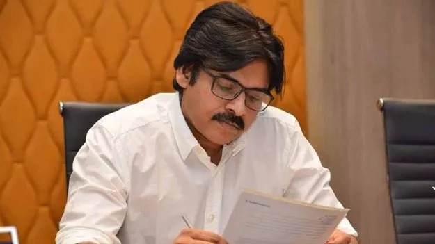 కాలుష్యంపై కృష్ణంపాలెం గ్రామస్థుల విజ్ఞప్తి.. డిప్యూటీ సీఎం తక్షణ స్పందన