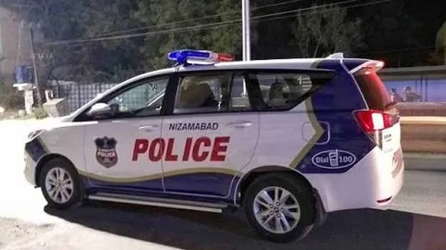 గంజాయి మత్తులో ఓ యువకుడు ఏకంగా పోలీసు వాహనాన్నే...
