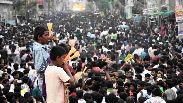వెంకటగిరిలో పోలేరమ్మ జాతరకు పోటెత్తిన భక్తులు