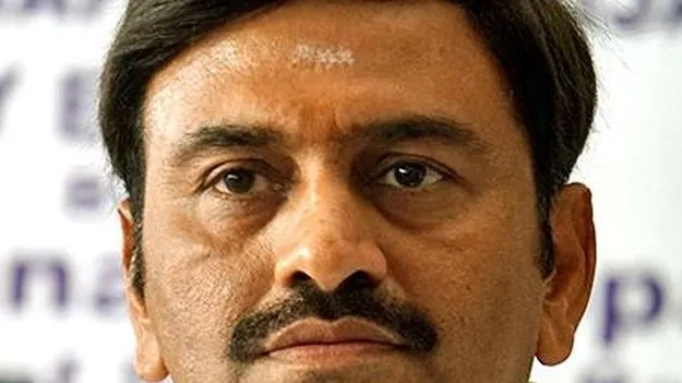 బ్యాంకు రుణాల దారి మళ్లింపు కేసులో జోక్యం చేసుకోలేం