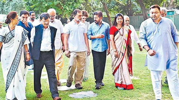 ఢిల్లీ నుంచి గల్లీదాకా..సమరమే