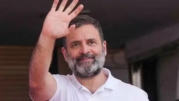 విద్యార్థులు మళ్లీ ప్రశ్నించకుండా కుట్ర జరుగుతోంది.. రాహుల్