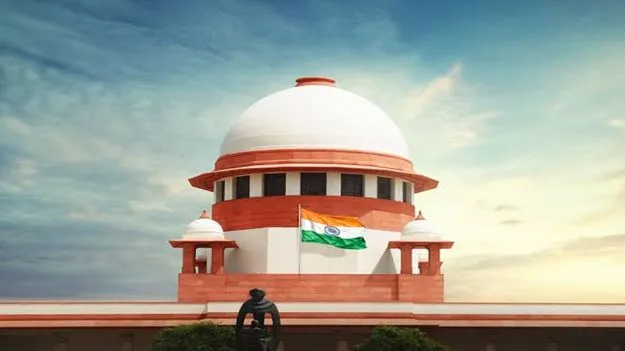 రాజకీయాలను చొప్పించొద్దు