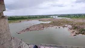 సింగూరులో డేంజర్‌ బెల్స్‌
