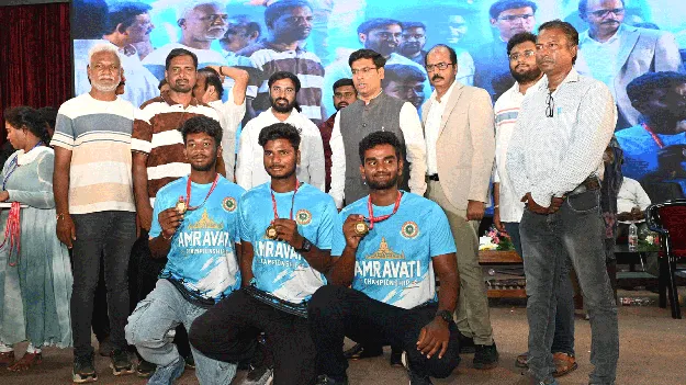 సంబరం ముగిసింది.. స్ఫూర్తి రగిలింది!