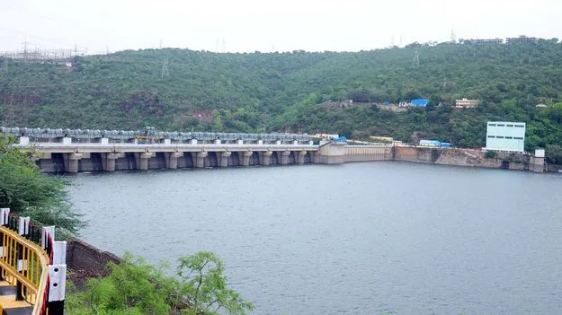 శ్రీశైలానికి పూర్తిగా నిలిచిన ఇన్‌ఫ్లో