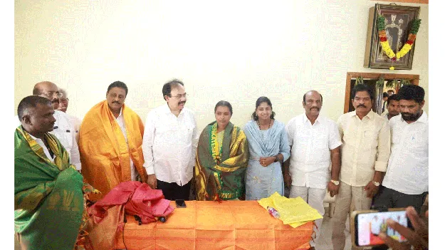 వైసీపీకి బిగ్‌ షాక్‌