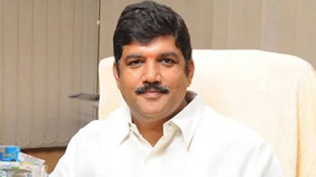 కర్మ ఎవరినీ వదిలిపెట్టదని జగన్ తెలుసుకోవాలి: టీడీపీ ఎమ్మెల్యే ధూళిపాళ్ల నరేంద్ర 