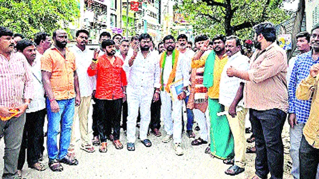 ఒక డివిజన్‌ టీడీపీకి ఏకగ్రీవం