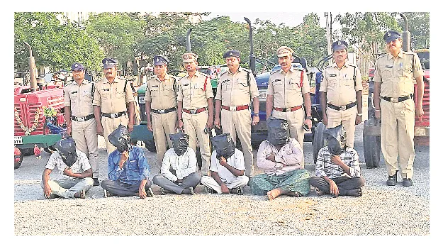 అద్దె పేరుతో తీసుకెళ్లి తాకట్టు