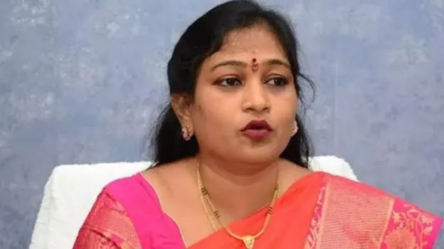 కానిస్టేబుల్ అభ్యర్థులు ప్రలోభాలకు లోనై ఆందోళనలు చేయొద్దు: హోంమంత్రి అనిత