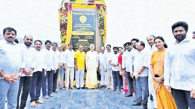 మార్కాపురం ఇక అన్‌స్టాపబుల్‌