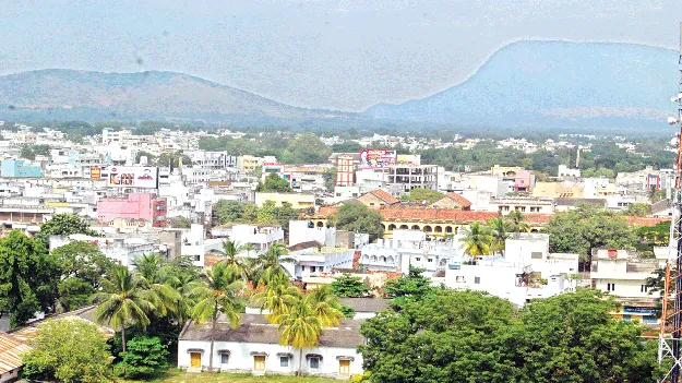 Excellent in development అభివృద్ధిలో భేష్‌