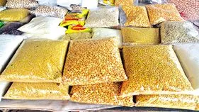 రేషన్‌లో నిత్యావసర సరుకులు 