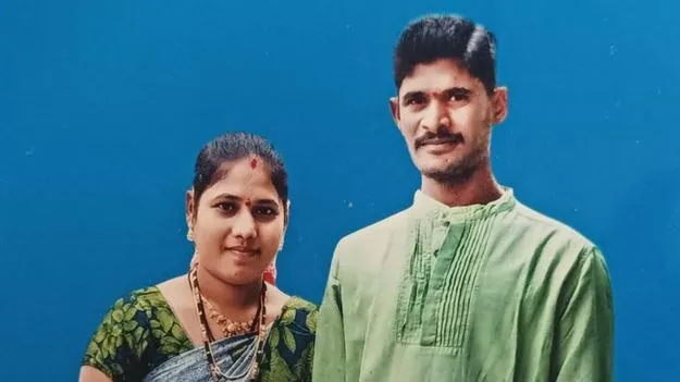 ఆన్‌లైన్‌ గేమ్స్‌కు దంపతులు బలి