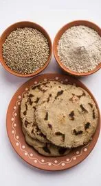 జొన్నరొట్టె మంచిదే.. అలాంటి వారు మాత్రం అస్సలు తినొద్దు