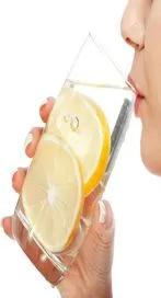 నిమ్మరసంతో ఈ ఉపయోగాలు మీ సొంతం.. 